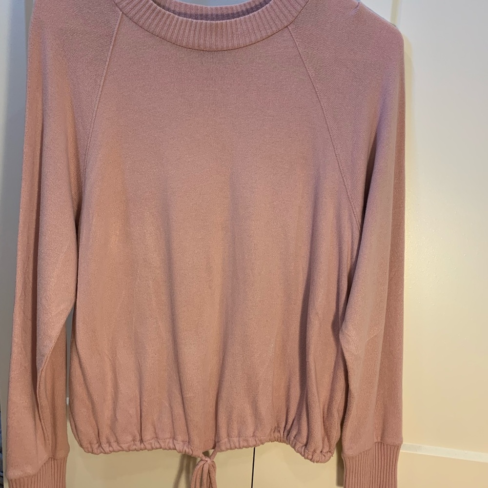 super cute pink sweater size XS